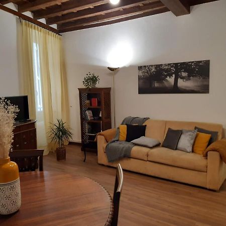 Vicolo Antico Apartment Рим Экстерьер фото